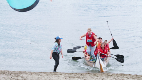 Thumbnail for Longboat Runner sprints towards the finish line 2